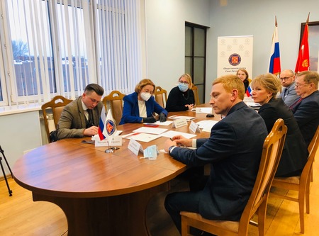 В Общественной палате Петербурга состоялось обсуждение вопросов вакцинации