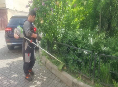 Покос травы продолжается