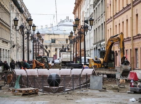 Ремонт пешеходной зоны на Малой Садовой улице