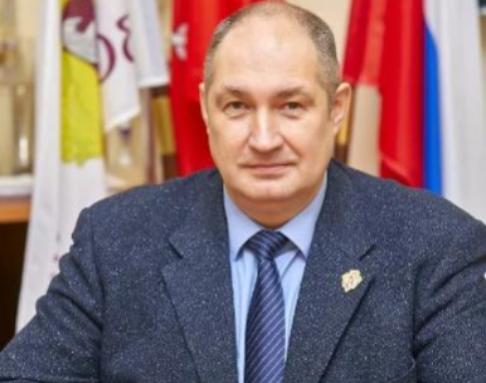 Глава местной администрации поздравляет с Днём Города!