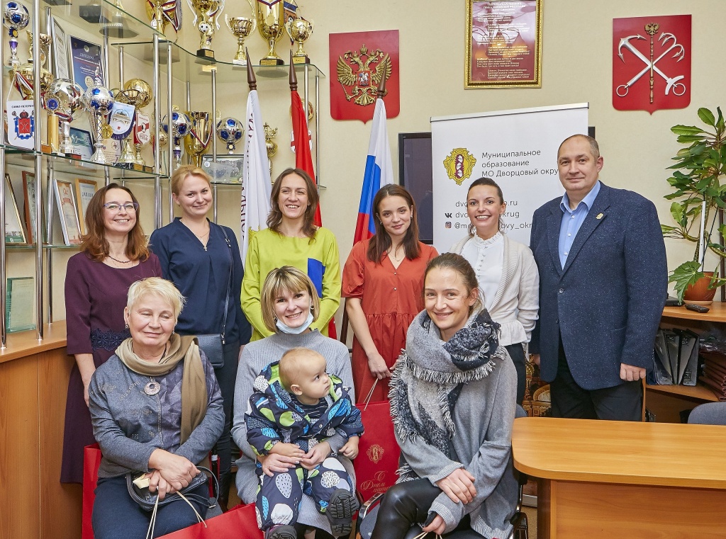 Муниципальное образование Дворцовый округ